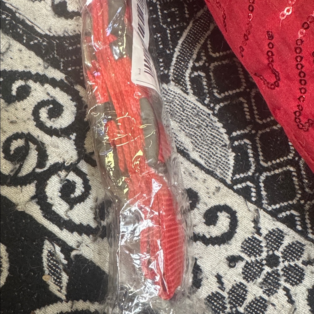 NWT Red Dog Collar and Leash. Never been opened. Has a lot of adjustment pieces. - Picture 13 of 14